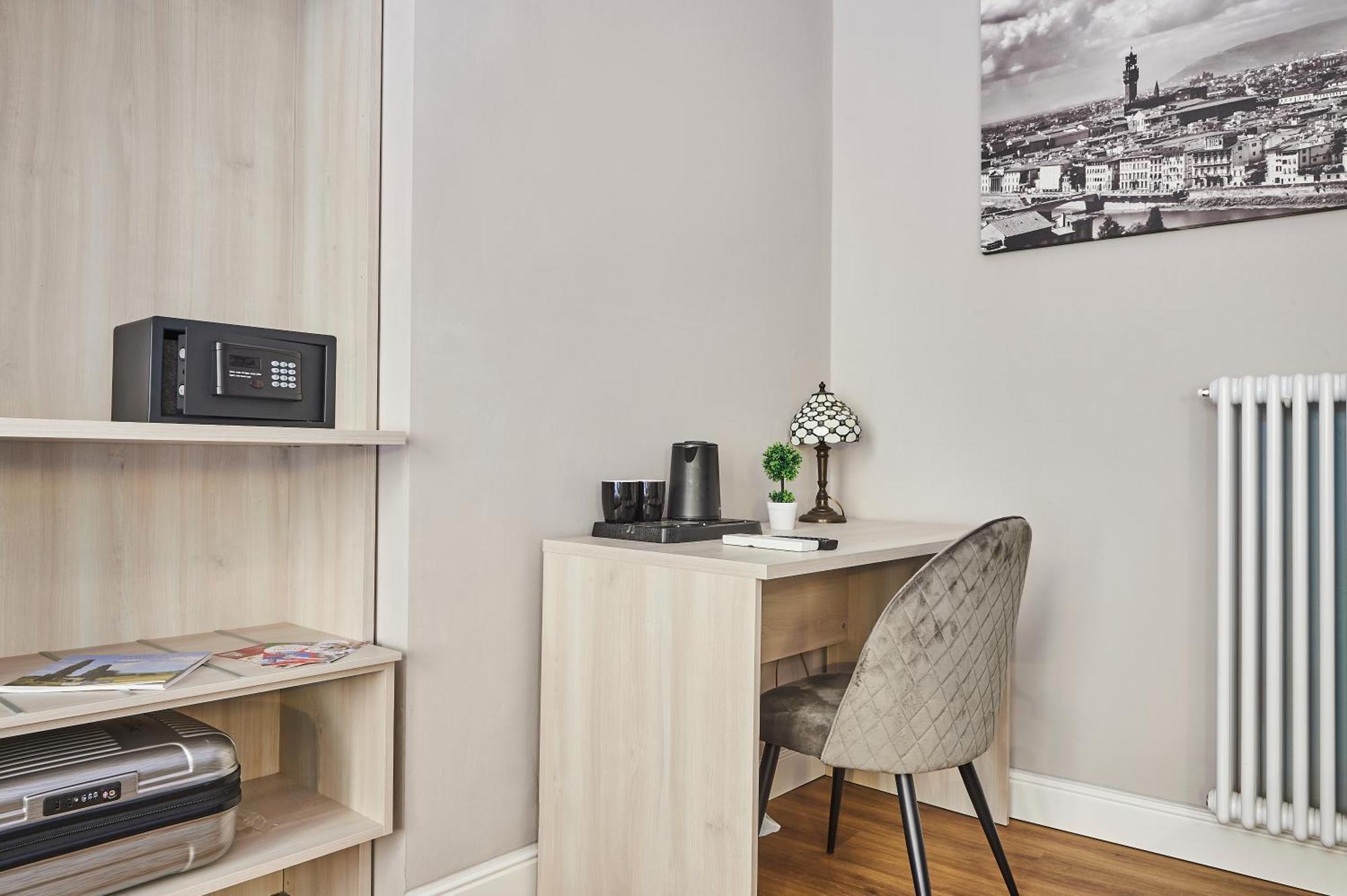 Hotel Brooklyn - Ex Hotel Lombardi Флоренция Екстериор снимка