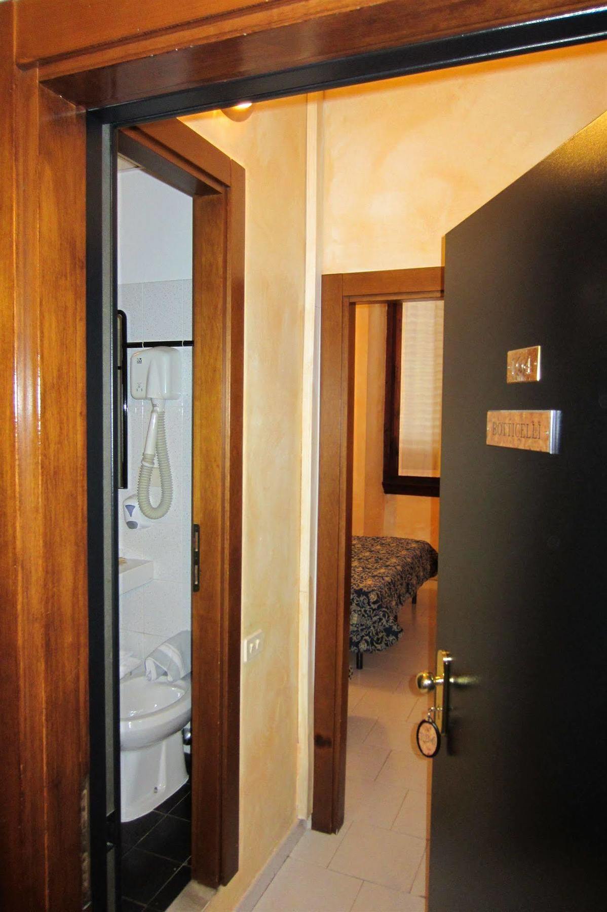 Hotel Brooklyn - Ex Hotel Lombardi Флоренция Екстериор снимка